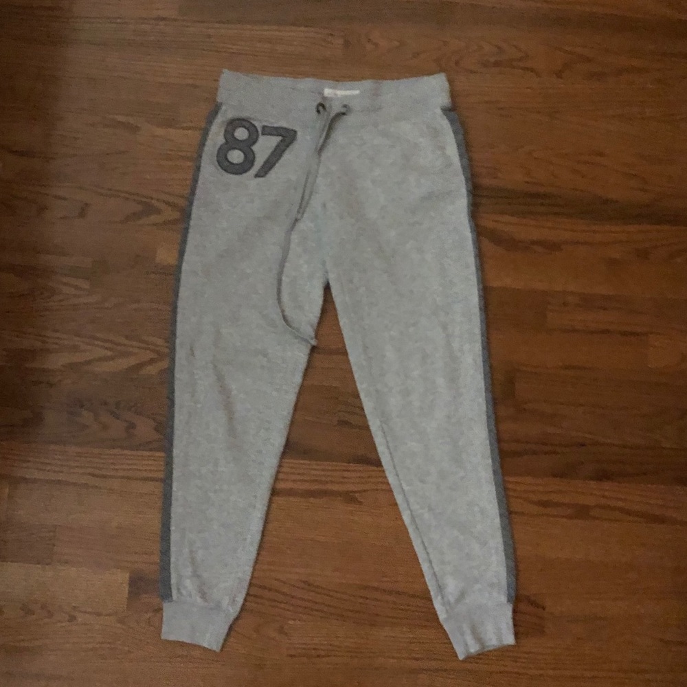 Gray Aeropostale Sweatpants